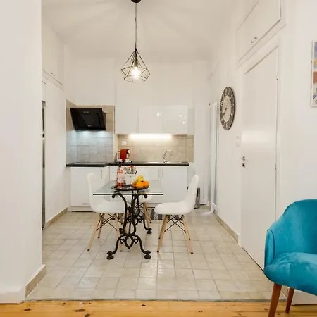 Hippodrome Flatlet Appartement *